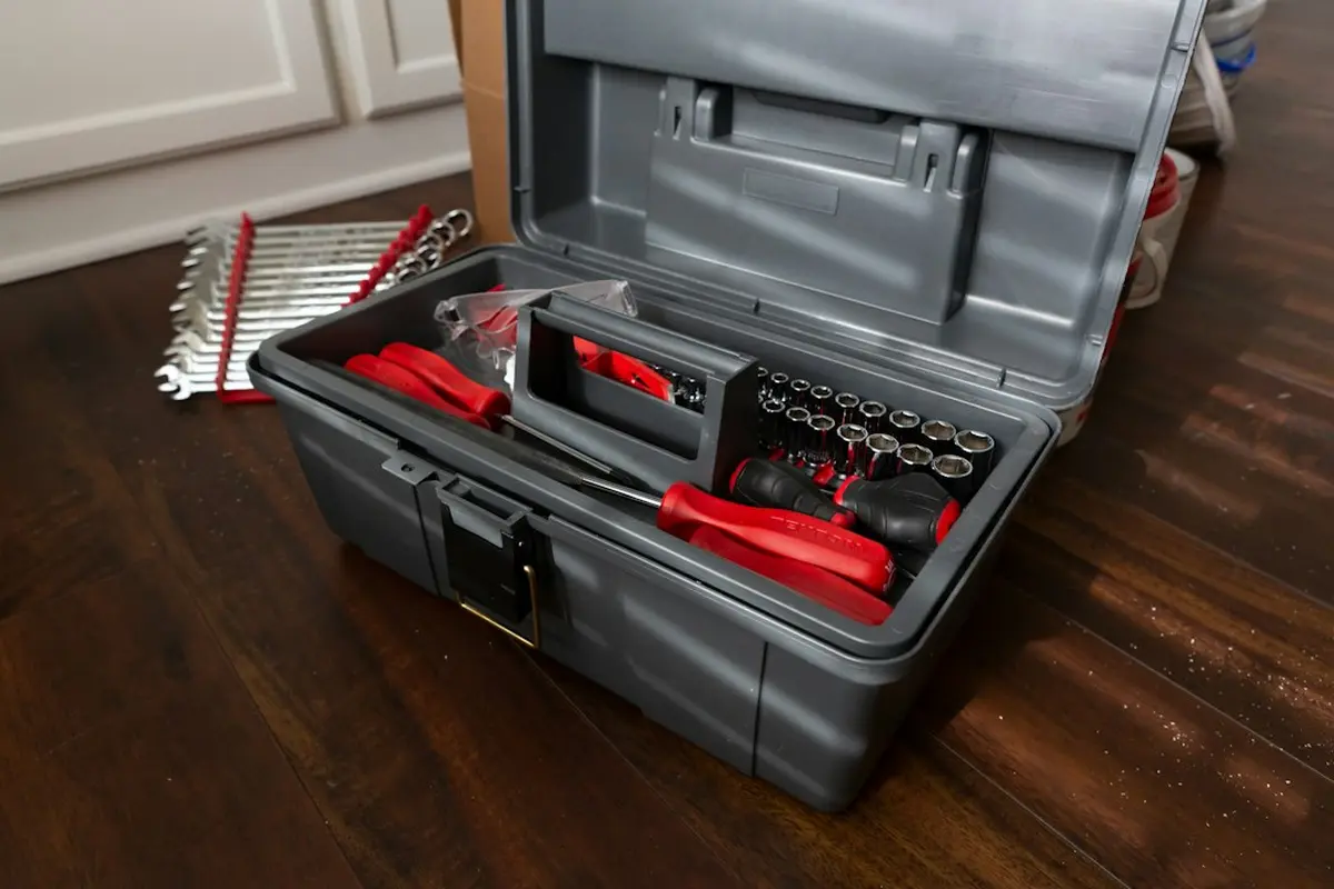 Machinist Tools for Beginners and What to Buy First
